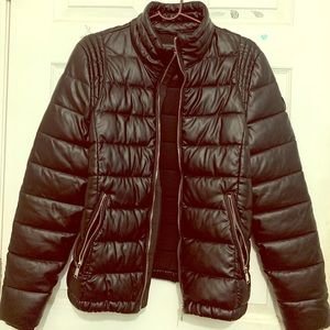 Classic black bomber fashion jacket by Guess